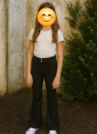 🥰Pantalon fluide Pattes d’eph Shein Taille 11/12ans 🥰, marque: Shein, état: Très bon état, taille: 11 ans / 146 cm, 4,00 €, 4,90 € Protection acheteurs (Pro) incluse
