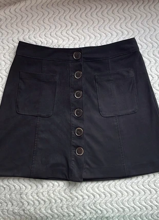 Jupe boutonné Zara, marke: Zara, zustand: Sehr gut, größe: S / 36 / 8, 4,95 €, 5,90 € inklusive Vinted-Käuferschutz