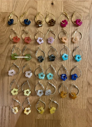 Boucles d’oreilles fleurs, marque: autre, état: Très bon état, 2,00 €, 2,80 € Protection acheteurs incluse