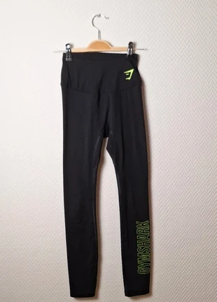 Legging gymshark taille XS couleur noir et vert, brand: Gymshark, condizioni: Ottime, taglia: XS / IT 38 / EU 34, €14.00, €15.40 include la Protezione acquisti Pro