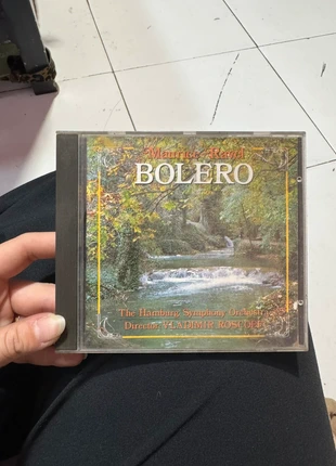 CD bolero maurice ravel orquesta sinfónica hamburg, état: Très bon état, 5,00 €, 5,95 € Protection acheteurs (Pro) incluse