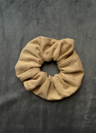 Chouchou scrunchie beige - fait main, marca: Fait Main, estado: Nuevo sin etiquetas, 2,90 €, 3,75 € Protección al comprador incluida
