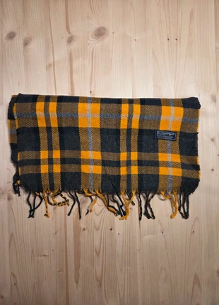 Écharpe Burberry Vintage Modern, marque: Burberry, état: Très bon état, 15,99 €, 17,49 € Protection acheteurs incluse