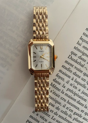 Montre à quartz pour femme blanche et dorée, marca: Quartz, estado: Novo com etiquetas, tamanho: Tamanho único, €7.00, €8.05 inclui Proteção do Comprador