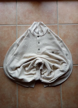 Oversized Textured Beige Poncho-Style Sweater Button Details Cozy Elegant & Unique Size L, marca: Vintage Dressing, estado: Muy bueno, tamaño: L, 25,00 €, 26,95 € Protección al comprador incluida