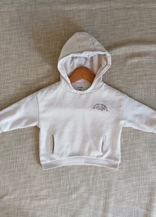 Sweat/ pull beige a capuche, garçon, Kiabi T.18 mois, marque: Kiabi, état: Très bon état, taille: 12-18 mois / 80 cm, 4,00 €, 4,90 € Protection acheteurs incluse