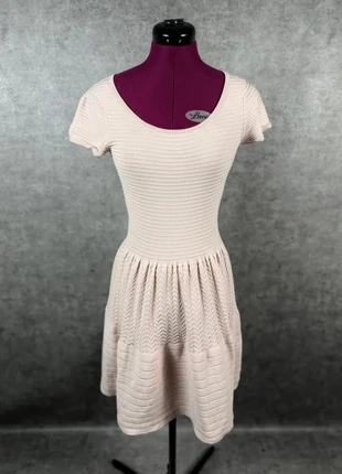 Magnifique robe Sandro 36 S rose pale coton col bateau, tricotée, merk: Sandro, staat: Heel goed, maat: S / 36 / 8, € 49,00, € 52,15 inclusief Kopersbescherming Pro