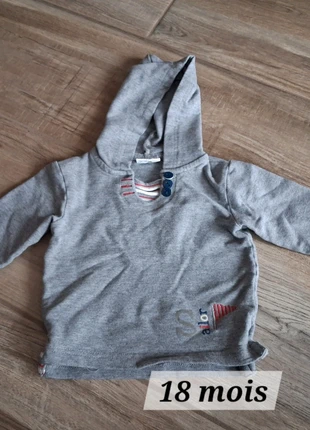 Pull à capuche gris, zustand: Gut, größe: 18–24 Monate / 86, 1,00 €, 1,75 € inklusive Vinted-Käuferschutz