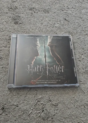 Harry Potter And The Deathly Hallows Part 2 (Original Motion Picture Soundtrack), condizioni: Ottime, €10.00, €11.20 include la Protezione acquisti