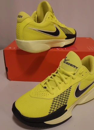 Nike Air Zoom G.T Cut Academy 🤩🏀, marque: Nike, état: Neuf avec étiquette, taille: 40, 69,00 €, 73,15 € Protection acheteurs incluse