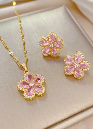 Stijlvolle setje Rebecca H, brand: Boutiek, condizioni: Nuovo senza cartellino, €7.99, €9.09 include la Protezione acquisti Pro