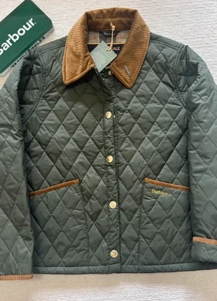 Veste matelassée Barbour pour le 30ème anniversaire, brand: Barbour, condizioni: Nuovo senza cartellino, taglia: S / IT 40 / EU 36, €300.00, €315.70 include la Protezione acquisti