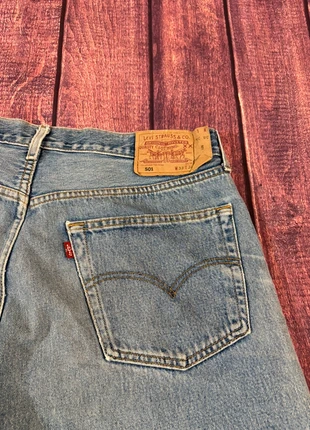 Levi’s 501 Light Wash Jeans – 90s Straight Fit – Made in Turkey, marque: Levi's, état: Très bon état, taille: XXL, 30,00 €, 32,20 € Protection acheteurs incluse