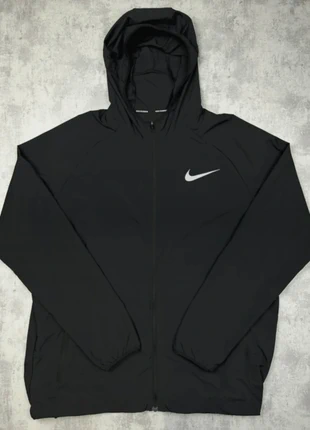 Veste sport running à capuche Nike Dri-Fit coupe vent imperméable noir taille XL full zip, marque: Nike, état: Très bon état, taille: XL, 40,00 €, 42,70 € Protection acheteurs (Pro) incluse