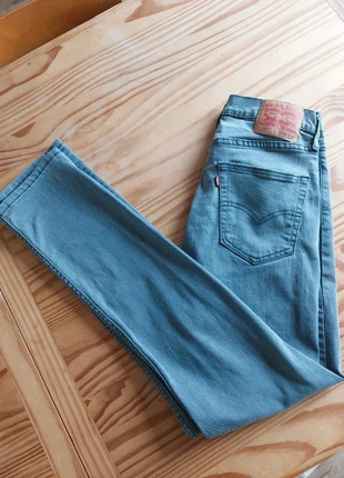 Jean Levi’s 511 gris, W32 L34 slim,patch cuir, brand: Levi's, condition: Very good, size: W32, €24.00, €25.90 includes Buyer Protection