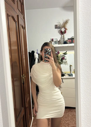 Vestido corto combinado capa blanco de Zara nuevo xs, brand: Zara, condizioni: Nuovo con cartellino, taglia: XS / IT 38 / EU 34, €45.00, €47.95 include la Protezione acquisti