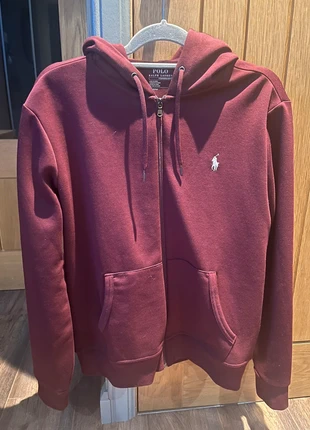 Burgundy Ralph Lauren hoodie, brand: Ralph Lauren, condition: Very good, size: M, £30.00, £32.20 includes Buyer Protection
