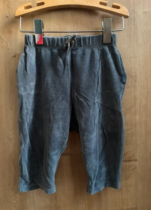 Pantalon velours Petit Bateau 12 mois, marque: Petit Bateau, état: Très bon état, taille: 9-12 mois / 74 cm, 8,00 €, 9,10 € Protection acheteurs incluse