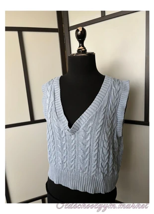 Chaleco Crochet, marque: Stradivarius, état: Très bon état, taille: S / 36 / 8, 7,00 €, 8,05 € Protection acheteurs incluse