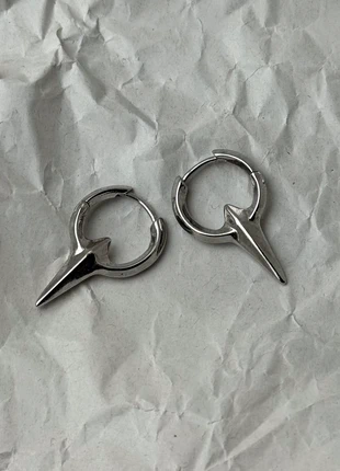 Boucles d’oreilles en pointes en acier inoxydable, marque: CHROME, état: Très bon état, 10,00 €, 11,20 € Protection acheteurs incluse