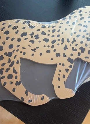 Kapstok luipaard, staat: Nieuw met prijskaartje, € 5,00, € 5,95 inclusief Kopersbescherming