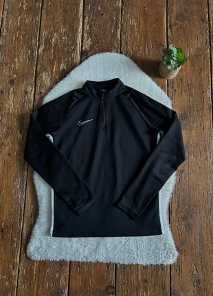 Running Nike noir, marque: Nike, état: Très bon état, taille: S / 36 / 8, 25,00 €, 26,95 € Protection acheteurs incluse
