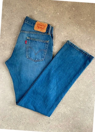 Jean Levi's Homme 514 Slim Straight W30 L32 - L - 40FR denim bleu patch brodé vintage, brand: Levi's, condizioni: Ottime, taglia: L, €26.00, €28.00 include la Protezione acquisti