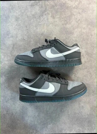 Nike dunk low/ gris anthracite semelle bleue logo blanc / taille 42 / homme, brand: Nike, condition: Very good, size: 42, €60.00, €63.70 includes Buyer Protection