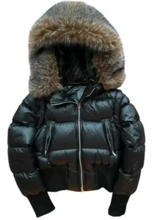 Doudoune Y2K noir M courte capuche fourrure 2000s vintage hiver streetwear, marque: y2k, état: Très bon état, taille: M / 38 / 10, 95,00 €, 100,45 € Protection acheteurs incluse