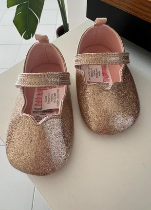 Scarpe bambina 9/12 mesi dorate con glitter – pari al nuovo, brand: Primark, condizioni: Ottime, taglia: 18, €2.00, €2.80 include la Protezione acquisti