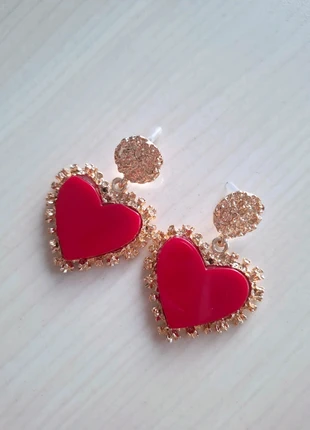 Jolies boucles d'oreilles pendantes dorées avec cœurs rouges, marca: Tendance, estado: Muy bueno, 4,00 €, 4,90 € Protección al comprador incluida
