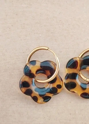 Créoles acier inoxydable grande fleur, marque: Tendance, état: Très bon état, 4,99 €, 5,94 € Protection acheteurs incluse