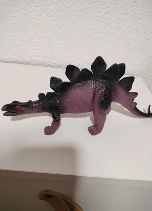 Figura de dinosaurio, marca: Hasbro, estado: Muy bueno, tamaño: 3 años / 98 cm, 2,00 €, 2,80 € Protección al comprador incluida