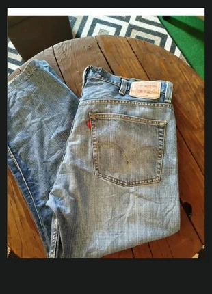 Jean Levi’s 505 bleu Regular Fit – W38 L30 – réf 144, marque: Levi's, état: Très bon état, taille: W38 | FR 48, 28,00 €, 30,10 € Protection acheteurs (Pro) incluse