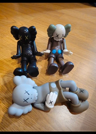 KAWS Companion Actionfigur, marque: Kaws, état: Neuf sans étiquette, taille: Taille unique, 40,00 €, 42,70 € Protection acheteurs incluse