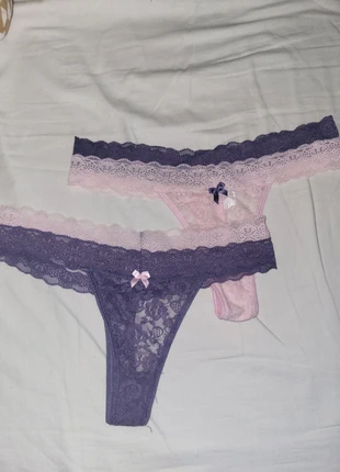 Lot 2 strings, merk: Secret Possessions, staat: Nieuw met prijskaartje, maat: M / 38 / 10, € 3,00, € 3,85 inclusief Kopersbescherming