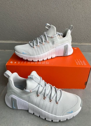 Chaussures nike metcon 6, brand: Nike, condizioni: Nuovo con cartellino, taglia: 38.5, €55.00, €58.45 include la Protezione acquisti