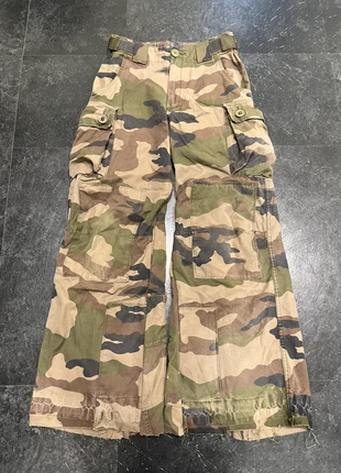 Baggy army/military pants woodland Camo similar to "Joshua Jamal" and "PDF Channel", marque: y2k, état: Neuf sans étiquette, taille: M, 50,00 €, 53,20 € Protection acheteurs (Pro) incluse