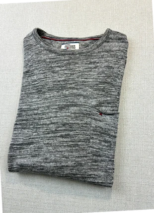 pull léger col rond Tommy Hilfiger gris chiné sweater casual chic élégant M crewneck, marque: Tommy Hilfiger, état: Très bon état, taille: M, 20,00 €, 21,70 € Protection acheteurs (Pro) incluse