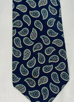 Cravatta Yves Saint Laurent 100% seta soie nektie krawatte cravate, brand: Yves Saint Laurent, condizioni: Ottime, €20.00, €21.70 include la Protezione acquisti