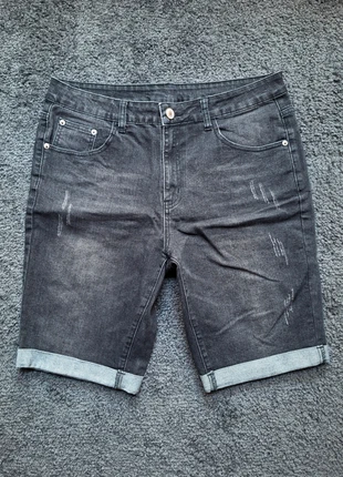 Short Jean Noir Effet Déchiré | Newtusfan | Taille W34 / FR44, marque: Newtusfan, état: Très bon état, taille: W34 | FR 44, 3,00 €, 3,85 € Protection acheteurs incluse