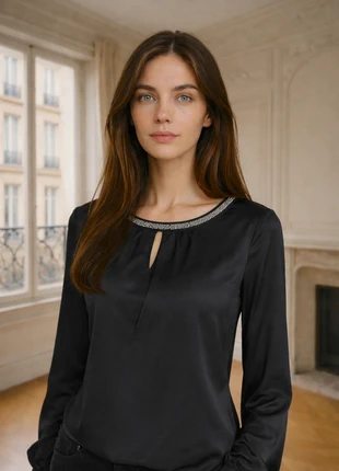 Blouse encolure collier strass taille M promod, marque: Promod, état: Très bon état, taille: M / 38 / 10, 8,00 €, 9,10 € Protection acheteurs incluse