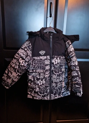 Winterjas pufferjacket, merk: Black Bananas, staat: Heel goed, maat: 6 jaar / 116 cm, € 37,50, € 40,08 inclusief Kopersbescherming