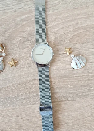 Relógio Victoria em aço inoxidável 🌺Montre Victoria en acier inoxydable 🌺, marca: Victoria, estado: Muito bom, tamanho: Tamanho único, €20.00, €21.70 inclui Proteção do Comprador