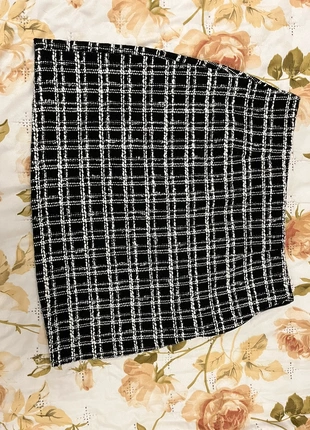 Minigonna in tweed bianco e nero – Shein, Taglia S, brand: Shein, condizioni: Ottime, taglia: S / IT 40 / EU 36, €3.00, €3.85 include la Protezione acquisti