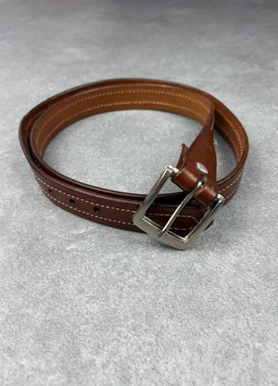 Ceinture 100% cuir / Leather fine et légère brodée, brand: Vintage Dressing, condizioni: Ottime, taglia: Regolabile, €15.00, €16.45 include la Protezione acquisti