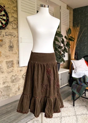 Jupe vintage brodée taille haute | Marron | Velours côtelé | Motifs floraux | Taille S, brand: Vintage Dressing, condition: Very good, size: S / 36 / 8, €19.90, €21.60 includes Buyer Protection