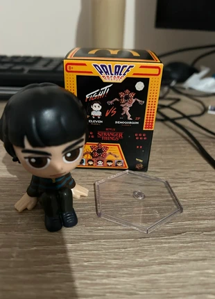 Stranger things macdonalds, marca: McDonald's, estado: Novo sem etiquetas, tamanho: Tamanho único, €5.00, €5.95 inclui Proteção do Comprador