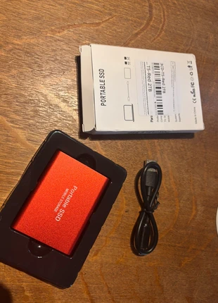 SSD Externe 2 To - USB 3.1 - Neuf", marque: SSD, état: Neuf avec étiquette, 29,00 €, 31,15 € Protection acheteurs incluse