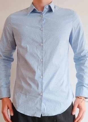 Chemise manches longues Calvin Klein classe taille M bleu clair et blanc, brand: Calvin Klein, condizioni: Ottime, taglia: M, €23.00, €24.85 include la Protezione acquisti
